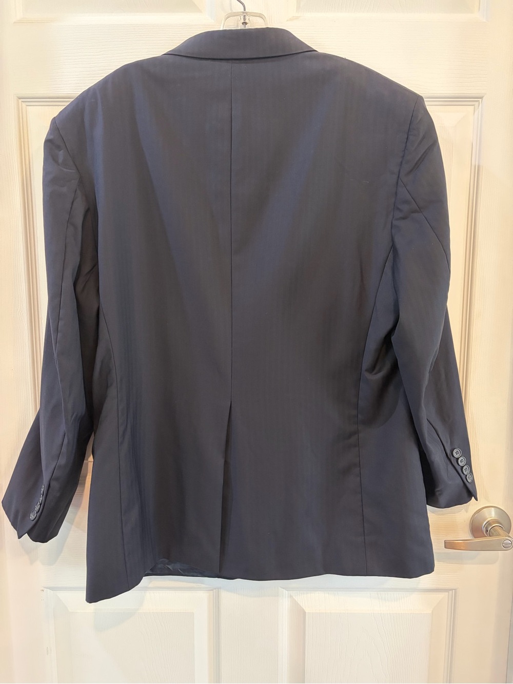 Vintage Men's Black Two-Piece Suit - Picture 4 of 10